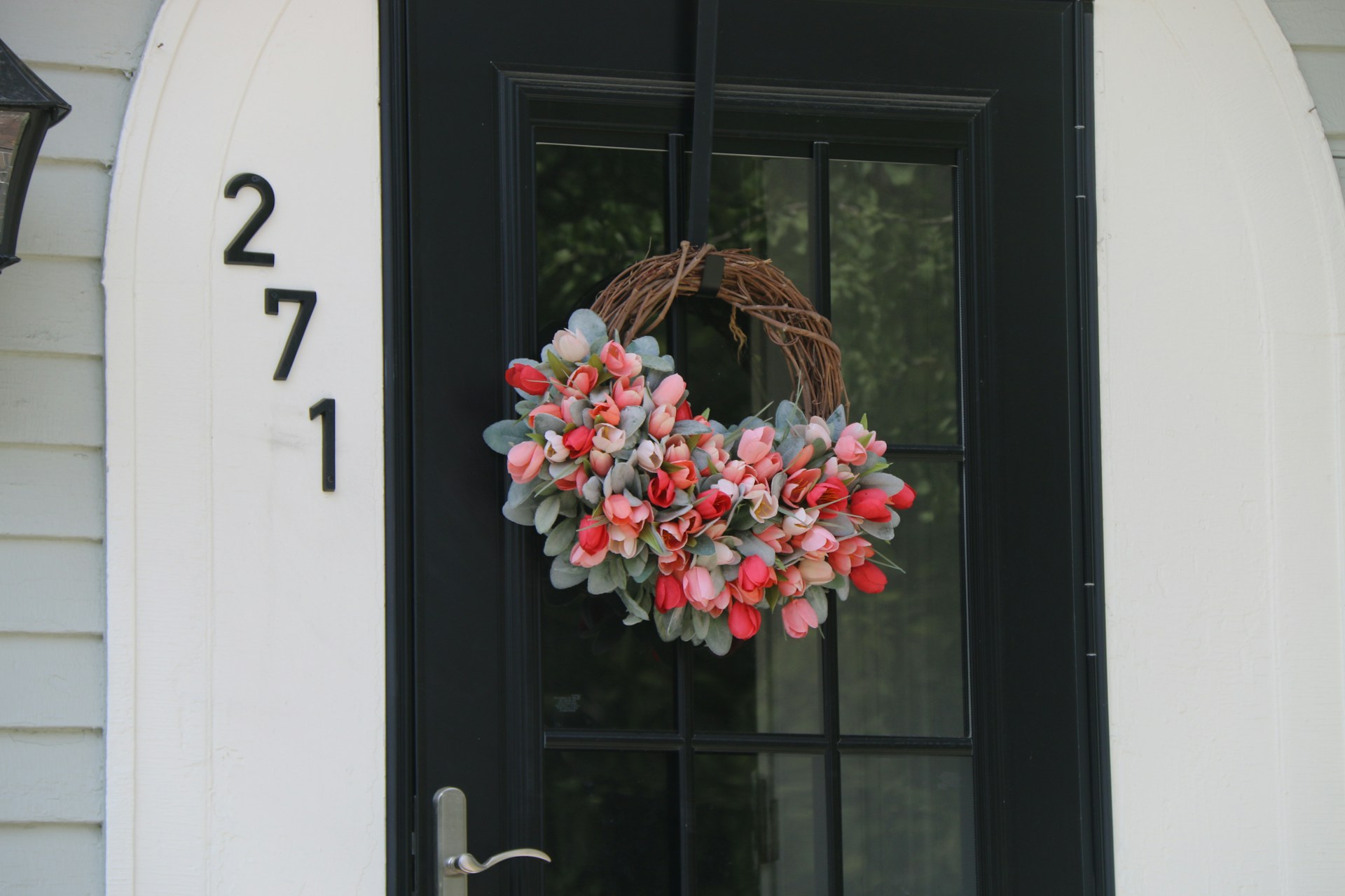 wianek na drzwi tulipany